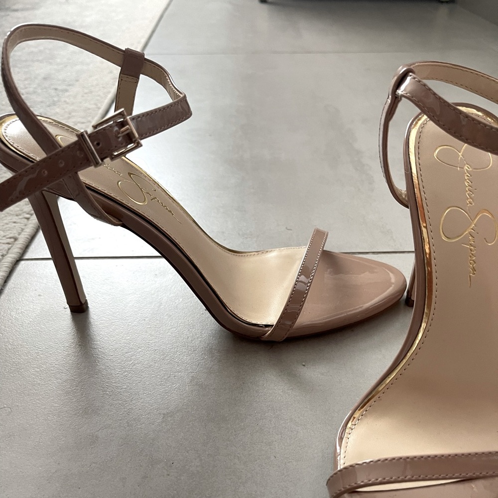 Jessica Simpson heels size 9 new